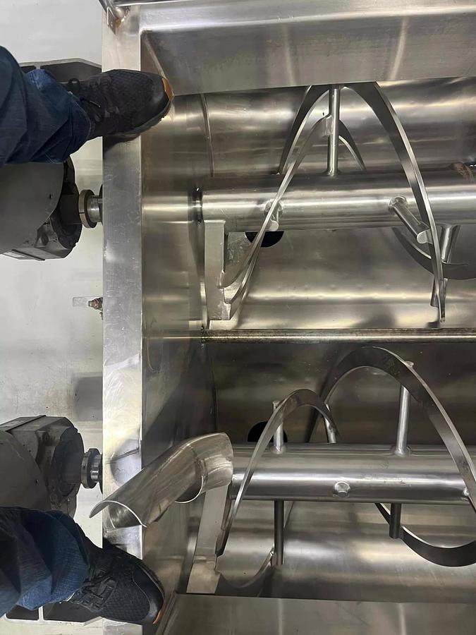 Used Mixer, Ribbon, 1100 Gallon, Dual Shaft, Stainless Steel, Jacketed, Food Mixer, 15 HP, 7500 lb, K6378, #5991750