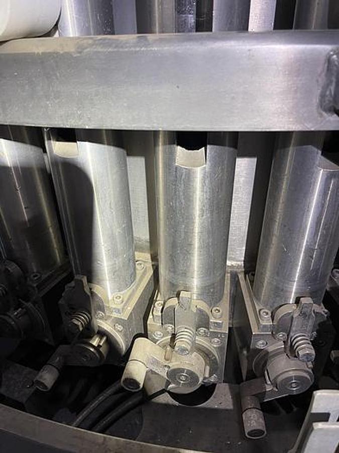 Used Filler, Piston, 40-Head, Rotary Piston Filler, Zacmi , Model 0295/40/3, #5991916