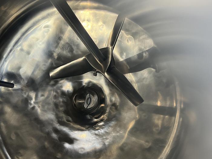 Used Reactor, 25 Gallon (100 Liters), 316L Stainless Steel, Jacketed, Agitated #S745441