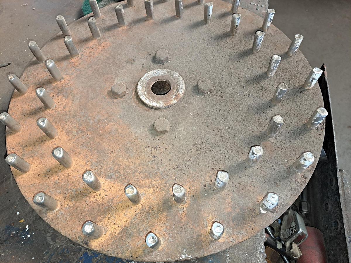 Used Mill, Pin, 16" Diameter, Carbon Steel, Sturtevant, Model 3B, 10 HP #S744508