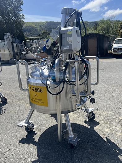 Used Reactor, 40 Gallon (150 Liters), 316L Stainless Steel, Jacketed, 45 PSI Internal, Agitated #S745436