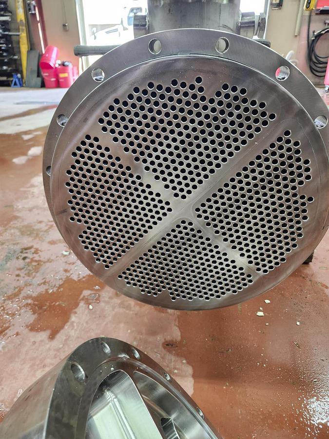 Used Heat Exchanger, Shell & Tube, Enerquip, 150 PSI, 316L Tubes / 304L Shell, #5991735