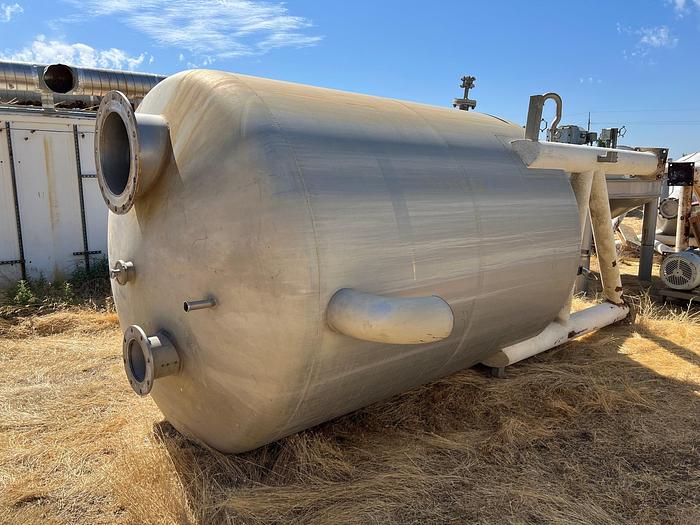 Used Tank, 2,000 Gallon, Stainless, 6'x11', Cone Bottom #S745052