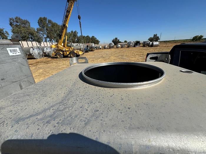 Used Tank, 550 Gallon, 316 Stainless Steel, Tote, #5991028
