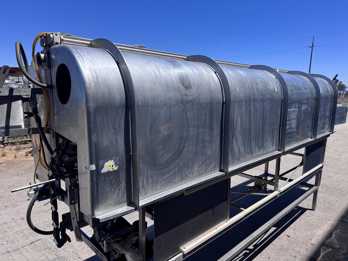 Used Filler, Liquid, Can/Bottle, Solbern LFF-103, Stainless Steel, 1,400 CPM, #5991709