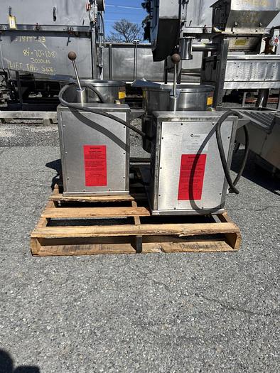 Used Kettle, 10 Gallon, Electric, Tilt, Groen, Model TDB-40 #C745101