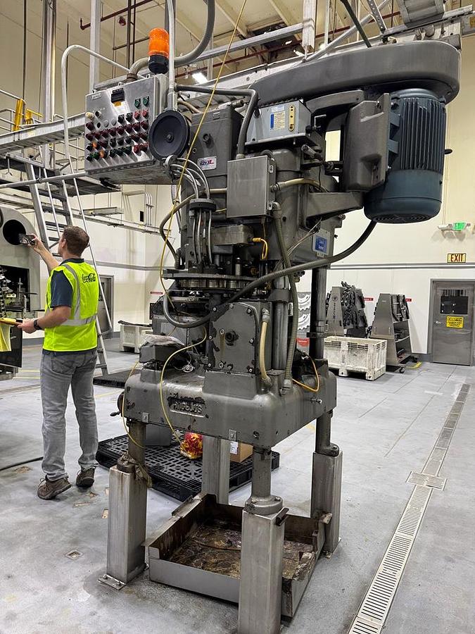 Used Canning Line, 400 BPM Class, Solbern / Angelus / Filtec / Signode, Stainless Steel, #5991611