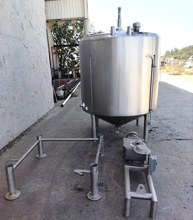 Used Tank, 1,000 Gallon, Stainless Steel, Jacketed, Agitated, Cone Bottom, Qualtech, #5991884
