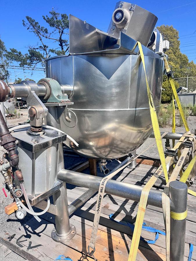 Used Kettle, 300 Gallon, Lee Industries, Stainless Steel, Double Motion, Tilt, #5991805
