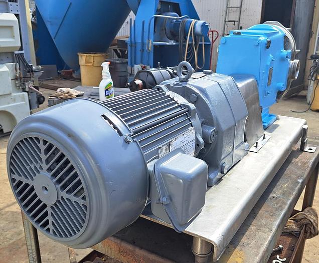 Used Pump, Positive, Waukesha, Model 060U1, 316 Stainless Steel, 5 HP #S745385