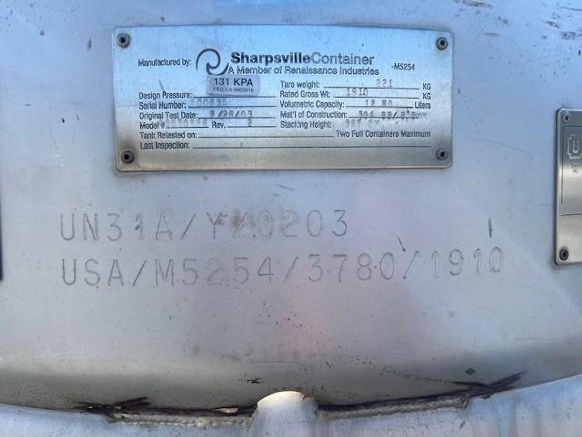 Used Tank, 330 Gallon, S/st, 40 PSI, Sharpsville, DT/DB #5991410