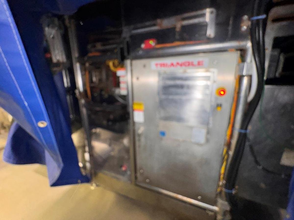 Used Filling Line, Bag, Ishida Double Drop Scale, Dual Triangle Baggers, Elevator, #5991855