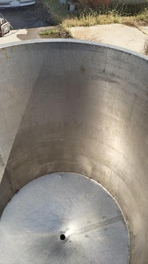 Used Tank, 600 Gallon, Stainless Steel, 6' X 5' #S745321