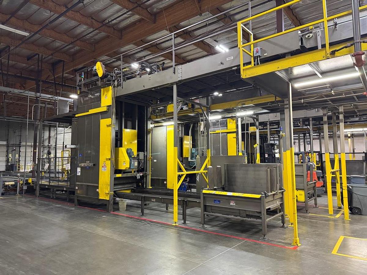 Used Bottling Line, 600–800 BPM, US Bottlers Filler, Sidel Labeler, Kisters TSP100V Shrink Wrapper, #5991609