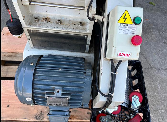 Used Grinder, Plastic, Scrap, 3 HP, 12" x 11" #S745113