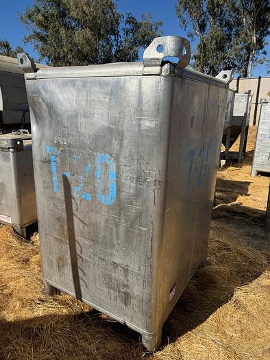 Used Tank, 550 Gallon, 316 Stainless Steel, Tote, #5991030