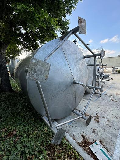Used Tank, 6,500 Gallon, Stainless Steel, Dish Bottom, Legs, #5990998