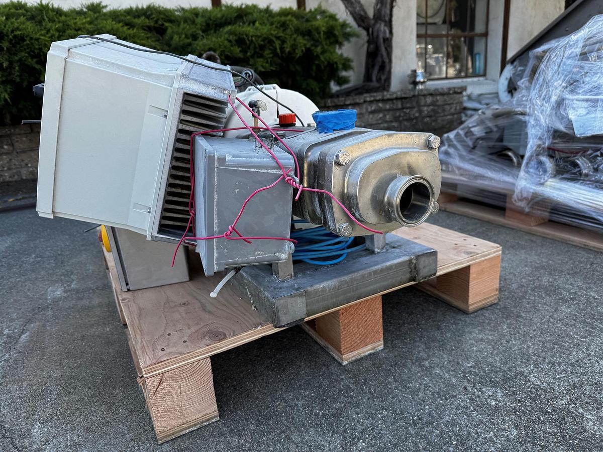 Used Pump, Positive, Rotary Lobe, Fristam FDS1-4, Stainless, VFD Drive, Skid-Mounted, #