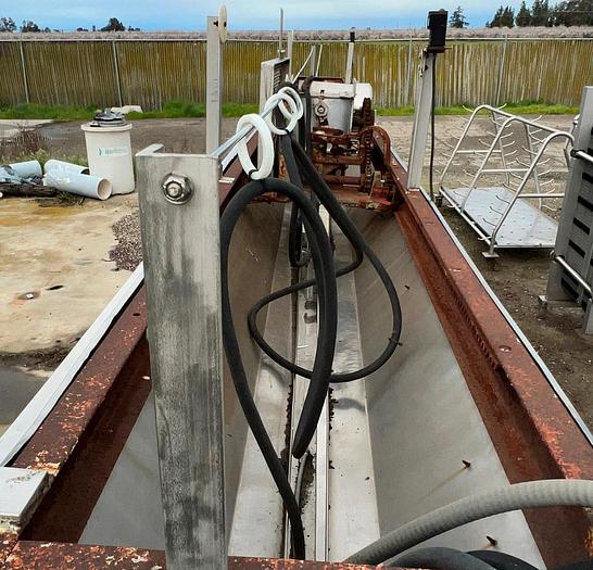 Used 1,000 Gallon Round-End Stainless Steel Cheese Vat with Bottom Jacket and Agitator #S744995