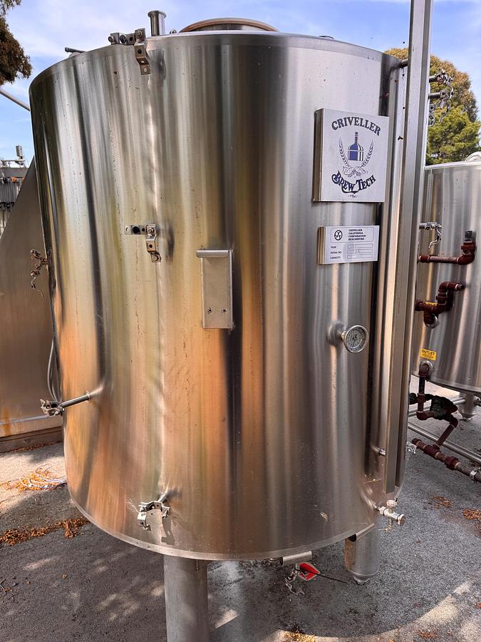 Used Tank, 375 Gallon, 304 Stainless Steel, Jacketed Fermenter, Criveller, Cone Bottom, #5991399