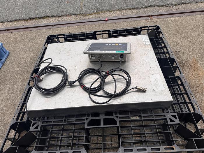 Used Scale, Platform, Minebea Intec, CAIS1-UV1, Stainless Steel, 31-1/2" x 23-1/2", 300 kg (660 lbs) Capacity, #5991285