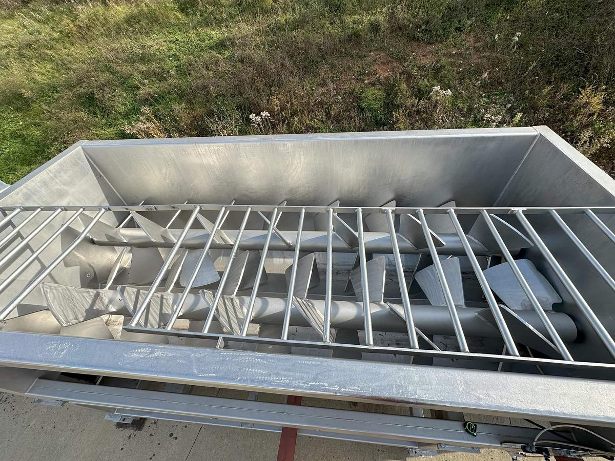 Used Mixer, Paddle, 7,500 Pound, Stainless Steel, Blentech DM-34138-IP, #5991548