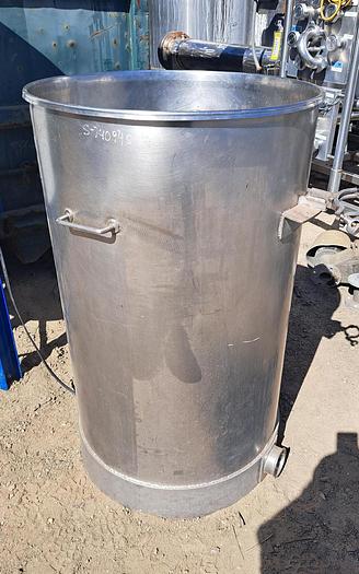 Used Tank, 75 Gallon, Stainless Steel, Dish Top & Bottom, Vertical, 24' X 38' #S745499