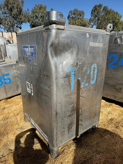 Used Tank, 550 Gallon, 316 Stainless Steel, Tote, #5991030