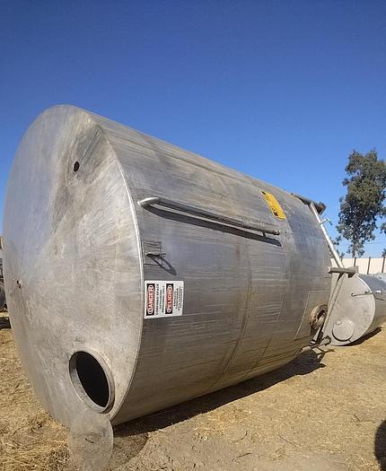 Used Tank, 5,000 Gallon, Stainless Steel, Agitated, 9’8" Diameter #S745310