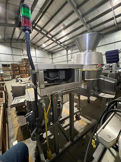 Used Urschel CC-D Slicer, 1/8" shreds #4324905