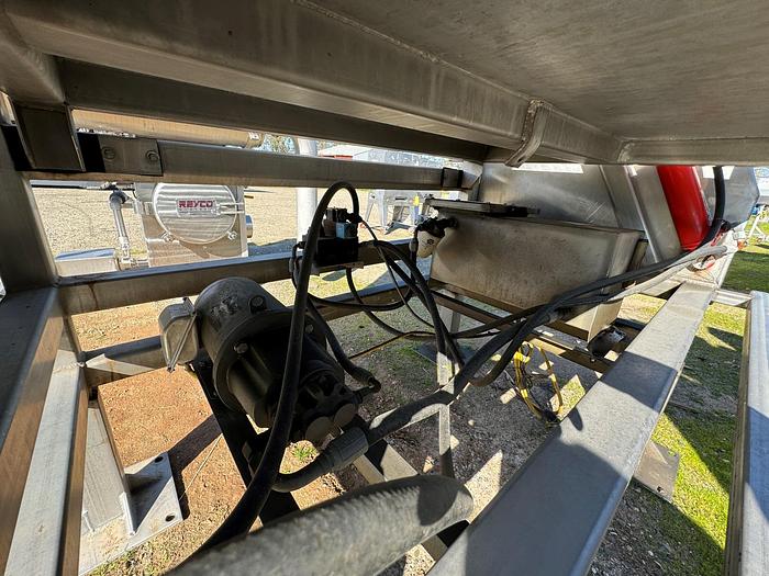 Used Dumper, Bin, Stainless Steel, 51" x 53" x 42", Hydraulic Pump #S745485