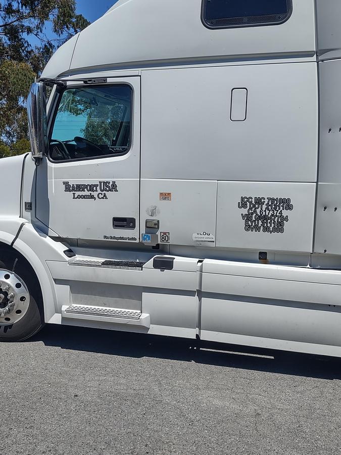 Used Capper, Inline, 6-Spindle, Kaps-All, Model A, Cap Sorter #S745247