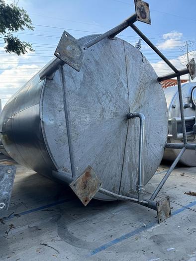 Used Tank, 6,500 Gallon, Stainless Steel, Dish Bottom, Legs, #5990997