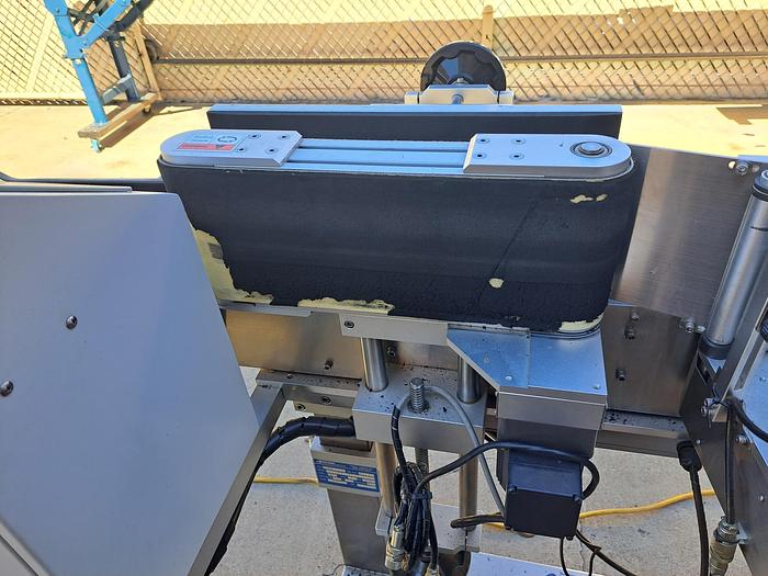 Used Labeler, Pressure Sensitive, Accutek 24 APS 106,  Includes (2) Turntables #S745248