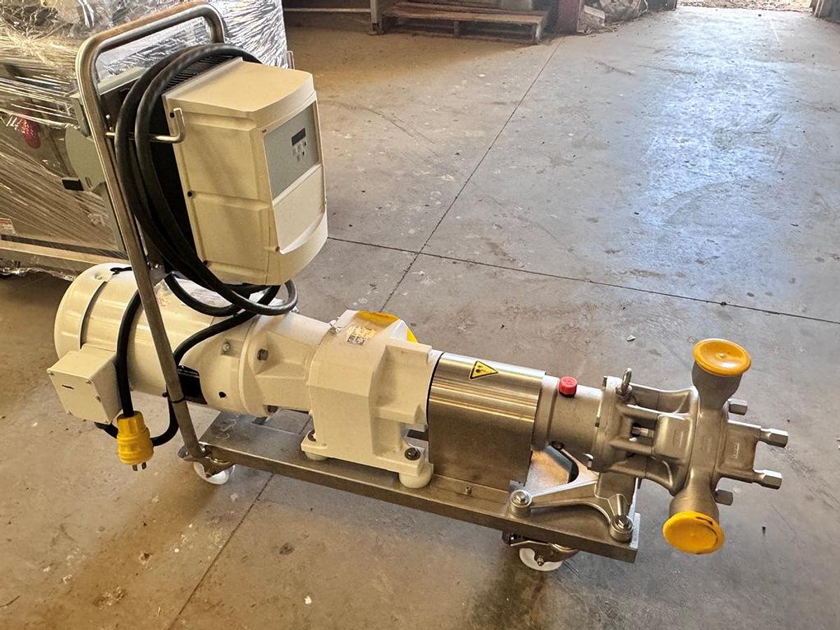 Used Pump, Sine, MasoSine Sanitary Pump with VFD, 7.5 HP, Certa 250 #5991968