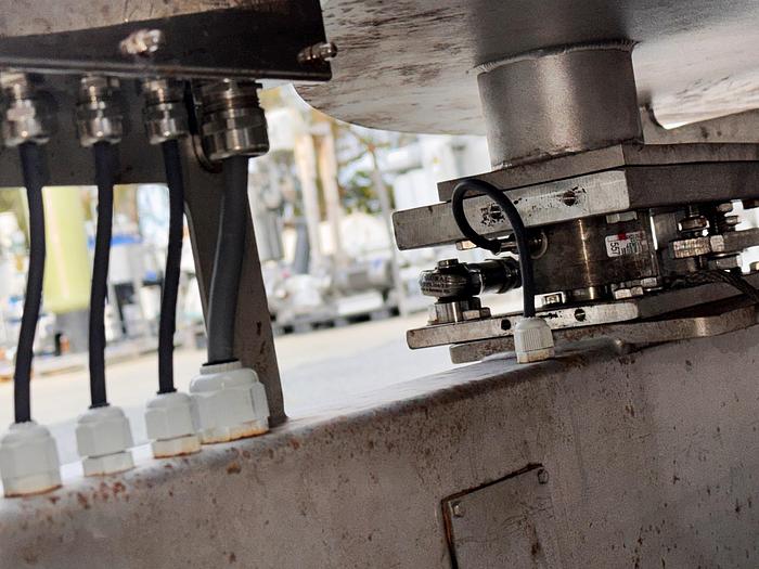 Used Reactor, 528 Gallon (2000 Liter), Single Use, Stainless Steel, Pall Life Sciences, 55" x 56" Jacketed, #5991262