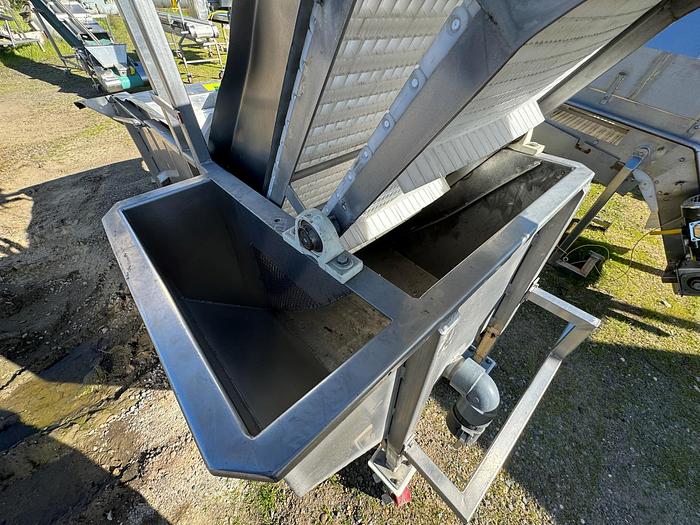 Used Washer, Prewash Tank, Stainless Steel, 22" Wide Cleated Belt, Z-Frame - #5355604