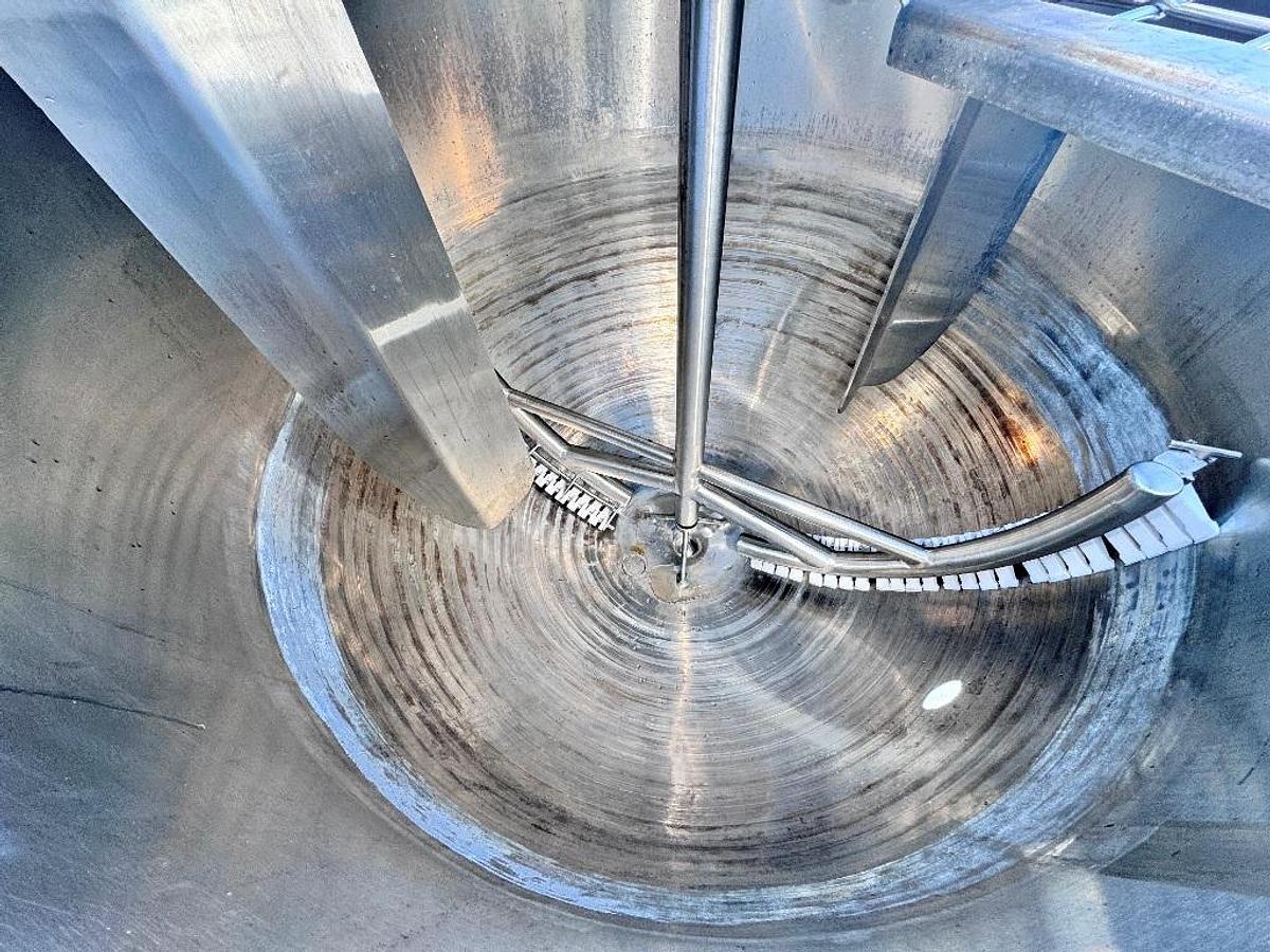 Used Kettle, 300 Gallon, Stainless Steel, Jacketed, Scrape Surface Agitation, Mueller, #5991920