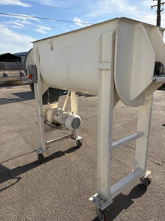 Used Mixer, Ribbon, West Coast Machinery, Stainless Steel, 26" x 66", #