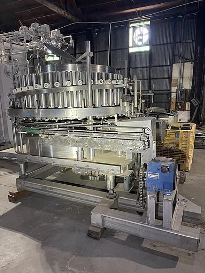 Used Filler, Piston, 40-Head, Rotary Piston Filler, Zacmi , Model 0295/40/3, #5991916
