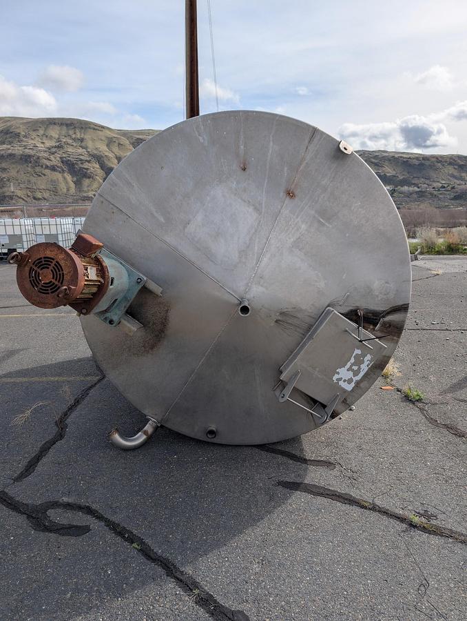 Used Tank, 2,250 Gallon, Stainless Steel, 80” x 96”, Cone Bottom, Lightnin Agitated, #5991596