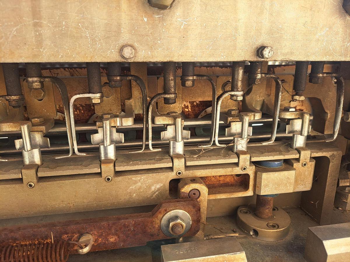 Used Former, Toresani, Model MRT 540, Type X4320228, Ravioli, 8-Punch #S745233