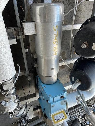 Used Pump, Positive, SPX Waukesha, Model 220 U1, 4" In/Out, Stainless, 7.5 HP #S745454