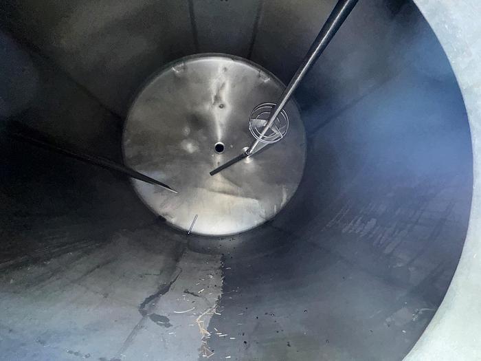 Used Tank, 1,700 Gallon, 316 Stainless Steel, Agitated, Dish Bottom, #5991036