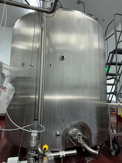 Used Tank, 2,000 Gallon, Stainless Steel, Jacketed, Agitated, APV Crepaco , #5532787