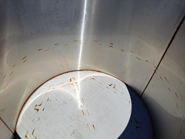 Used Tank, 580 Gallon, 304 Stainless Steel, Straight Side, Flat Bottom #S745257