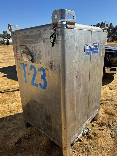 Used Tank, 550 Gallon, 316 Stainless Steel, Tote, #5991028