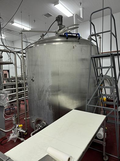 Used Tank, 2,000 Gallon, Stainless Steel, Jacketed, Agitated, APV Crepaco , #5532787