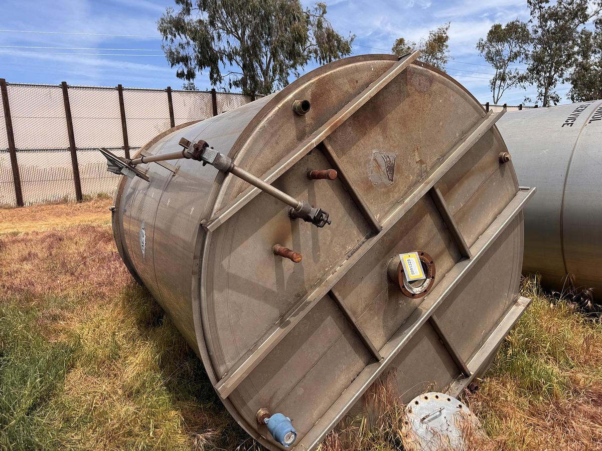 Used Tank, 4,250 Gallon, Stainless Steel, 8' Dia x 12' H, Valley Foundry, UL Rated, #5991328