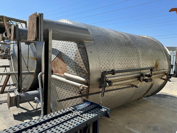 Used Tank, 6,500 Gallon, Stainless Steel, Dish Bottom, Jacketed, #5991009